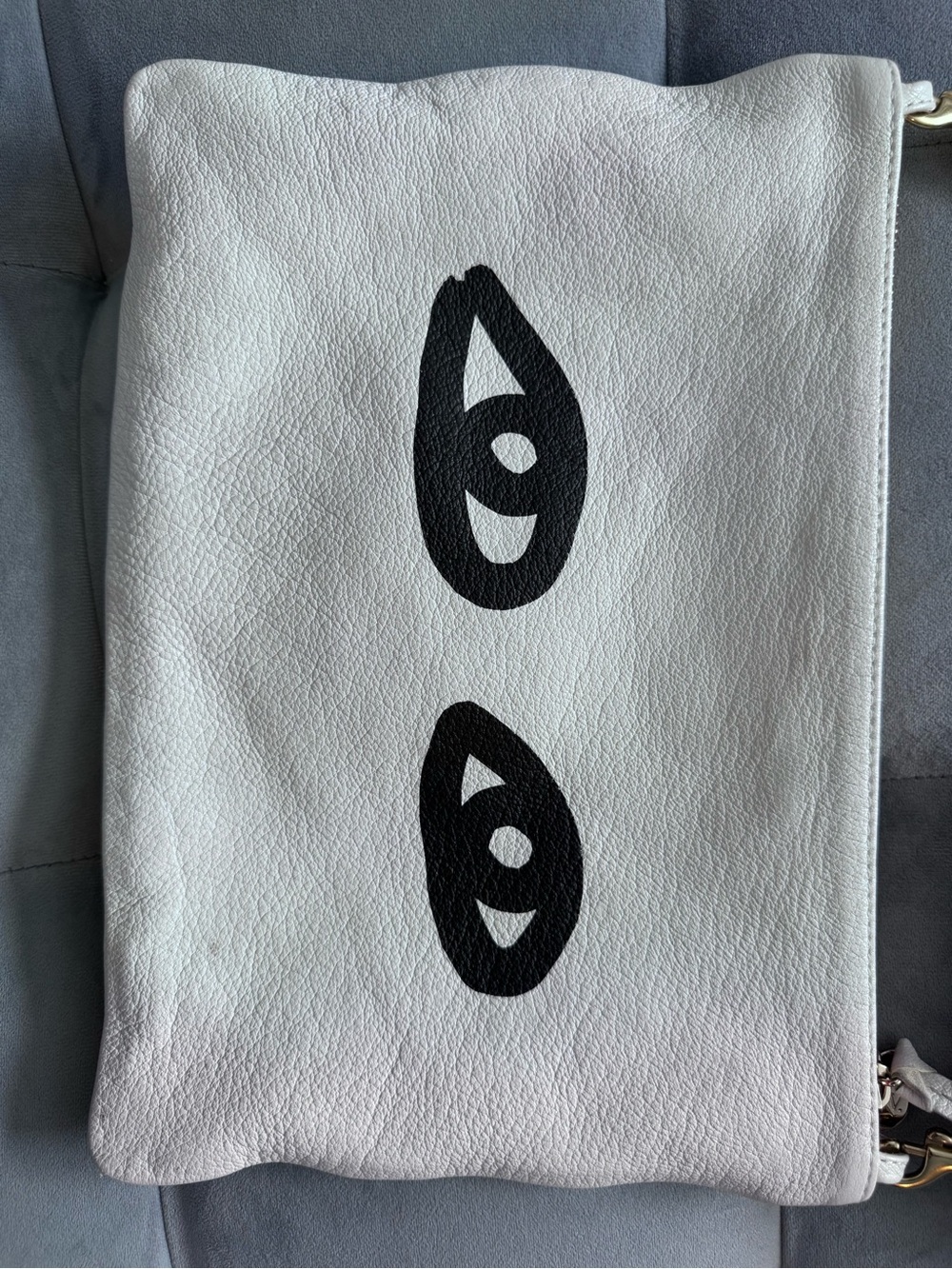 CLARE V Eyes White Leather Flat Clutch with Tabs - Picture 5 of 13